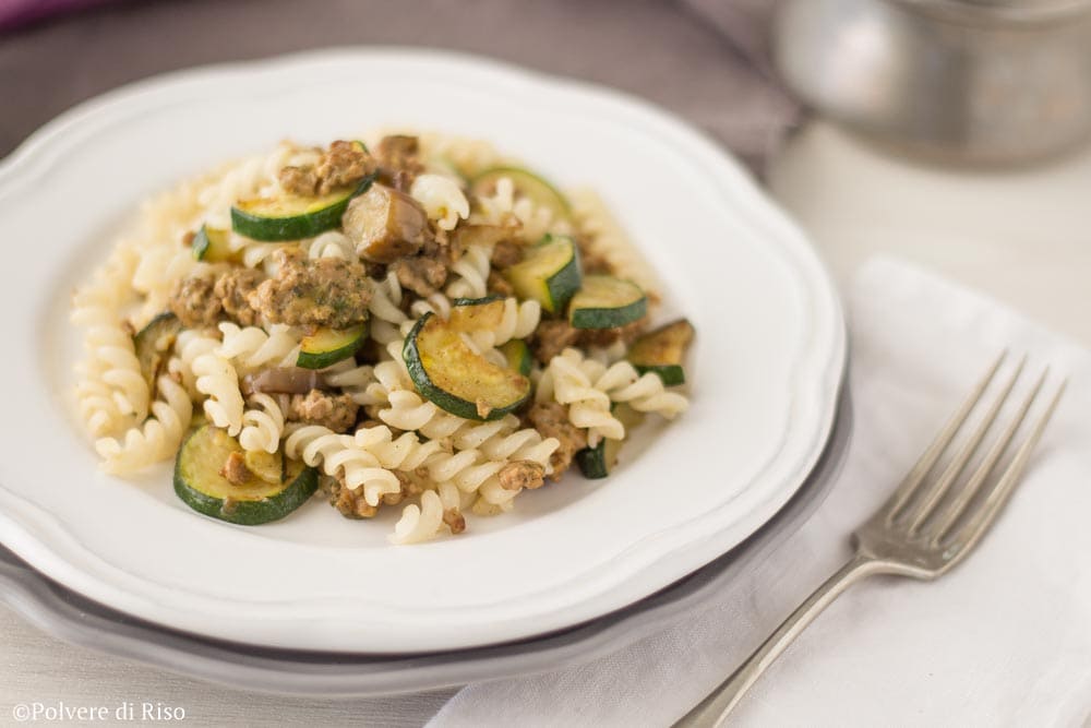 pasta con zucchine e macinato